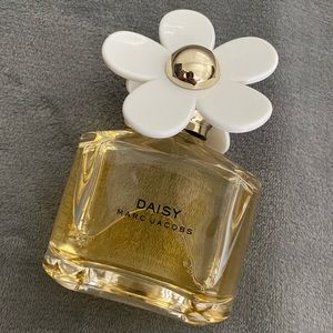 Marc Jacobs Daisy Perfume 3.4oz bottle